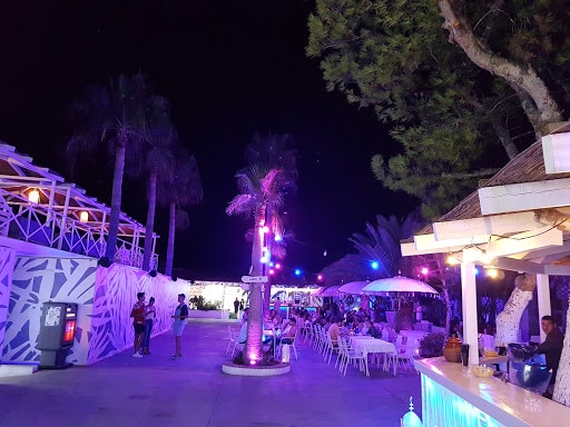 DMare Beach Club discoteca