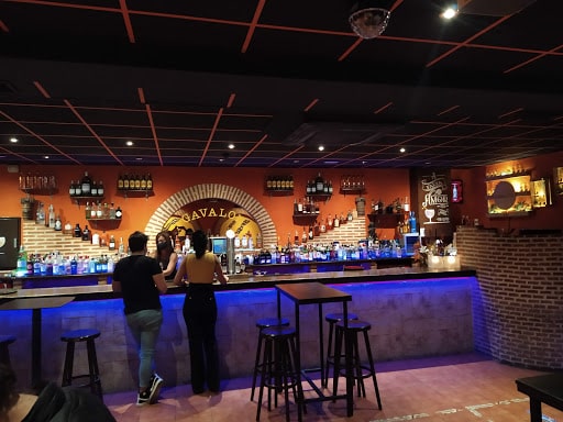 GAVALON Bar de copas y Sala Gavalon discoteca