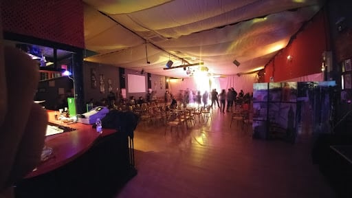 Sala de baile de Salon Tropicana discoteca