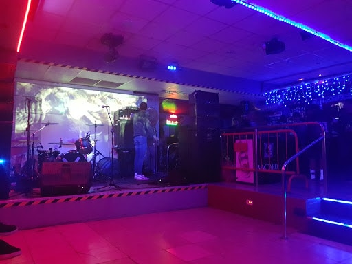 TUNNEL Rock Club discoteca